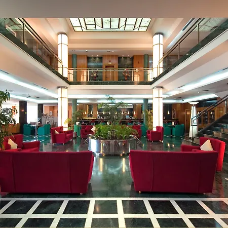 Hotel Crisol Via Castellana Madryt