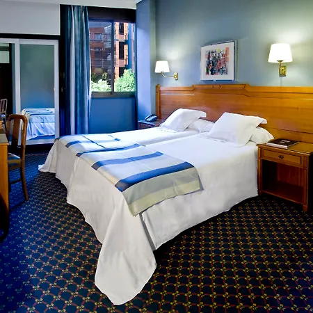Novotel Center Hotel