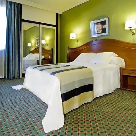 Hotel Novotel Center 4*