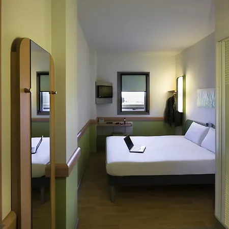 Ibis Budget Calle 30 Hotel