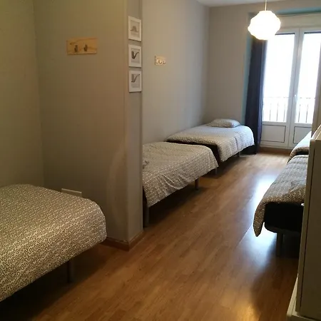 Onefam Sungate * Madrid
