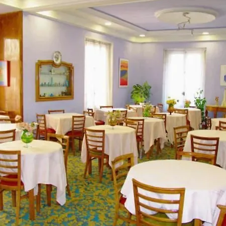 Guest house Pereda 3*