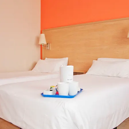 Travelodge Torrelaguna Hotel