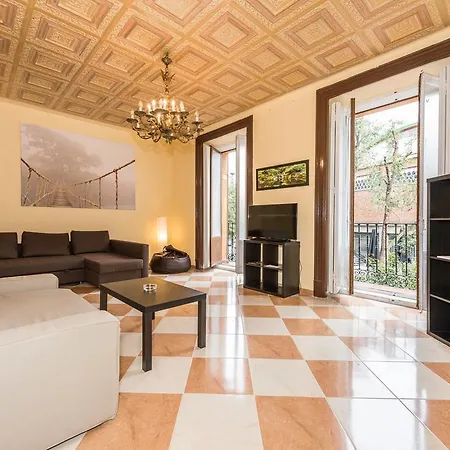 Apartamento Grand Latina *