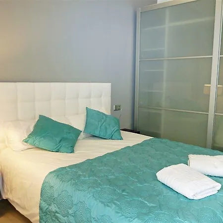 Pensión Six Plaza Mayor 4*