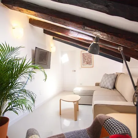 Malasaña Apartamento *