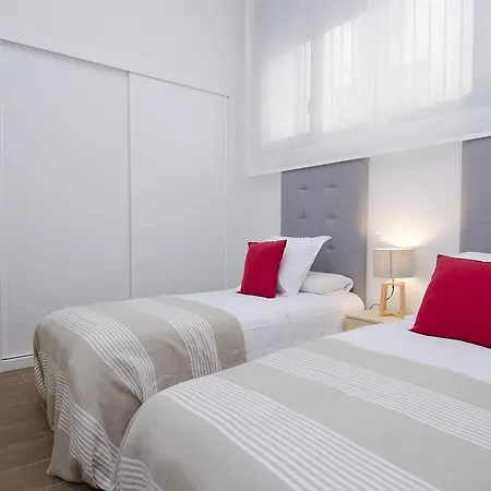 Friendly Nomad La Latina * Madrid