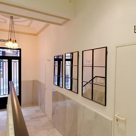 Friendly Nomad La Latina Apartment
