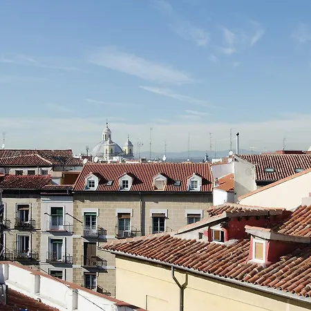 Friendly Nomad La Latina Madrid