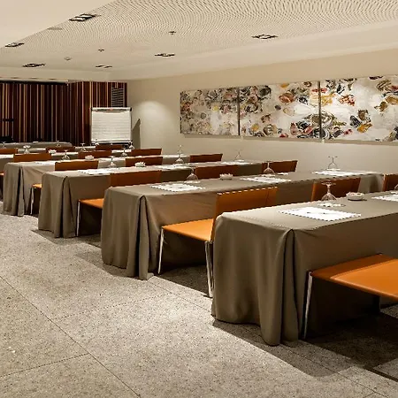 Catalonia Plaza Mayor Hotel