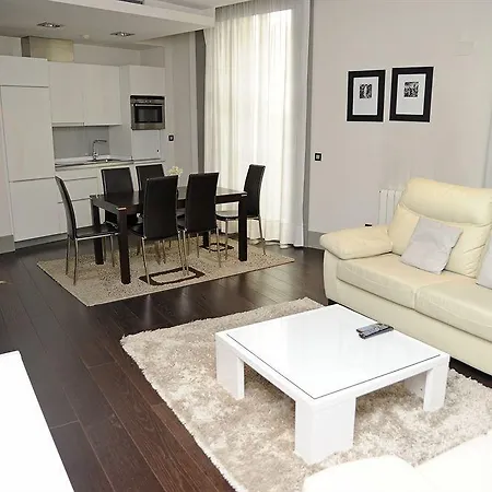 Gran Via Suites