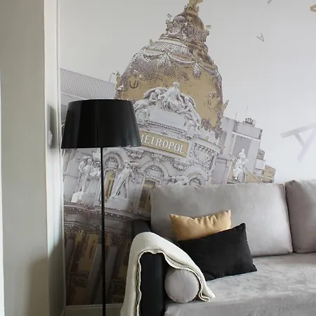 Metropol Konukevi 5*