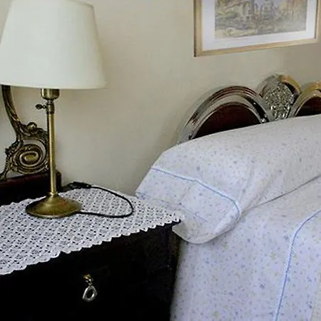 Guest house Delfina 2*