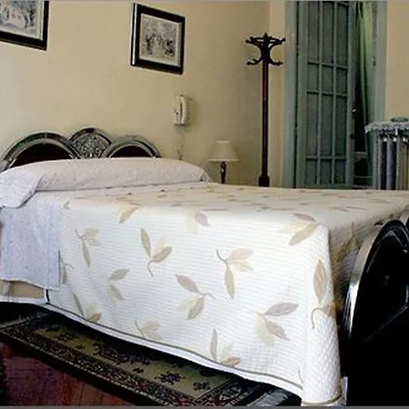 Guest house Delfina Madrid