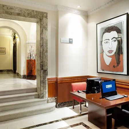 Hotel Boutique H10 De La Reina