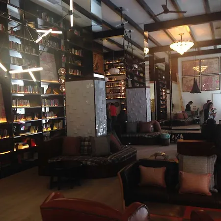 Hotel H10 Tribeca