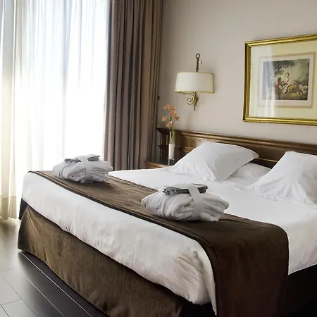 Hotel Miguel Angel 5*