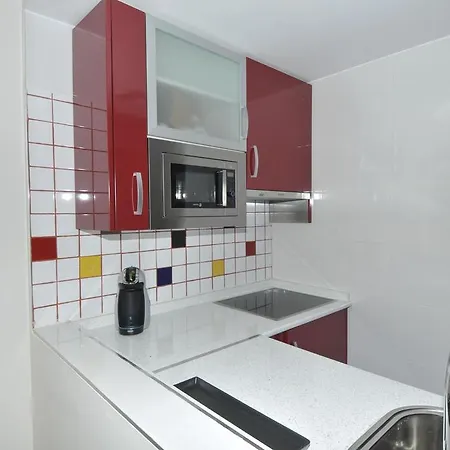 Mola Apartment *