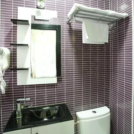 Jc Santa Ana Guest house 3*