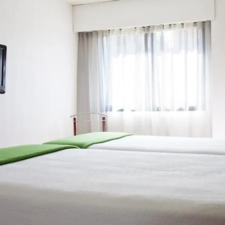 Hotel Nh Prisma 4*