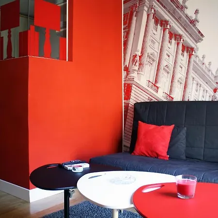 Metropol Konukevi 5*