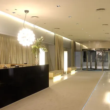 Hotel Nuevo Madryt