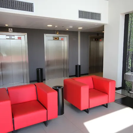 Vertice Roomspace Madryt