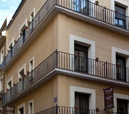 Apartment Tirso De Molina Madrid