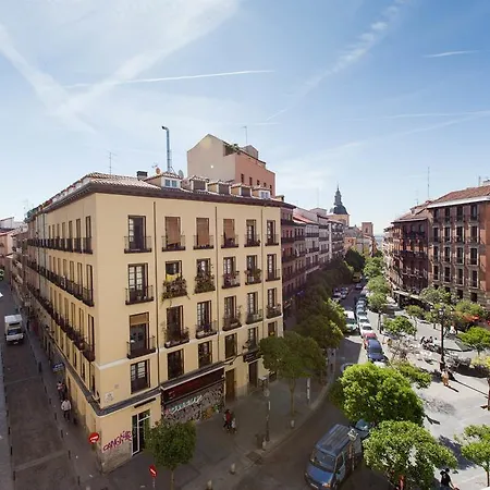 Bookinmadrid Com - Cascorro Sq 18 Pax