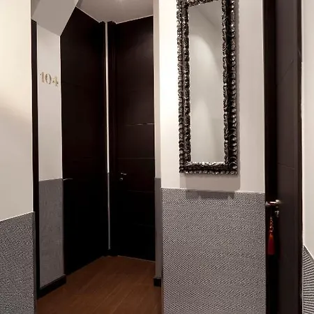 Guest house Thc Latina Madrid