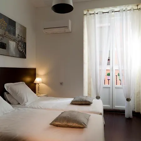 Guest house Thc Latina 2*