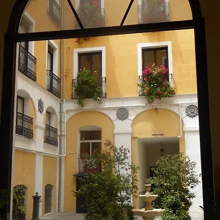 Guest house Huespedes Toledo *