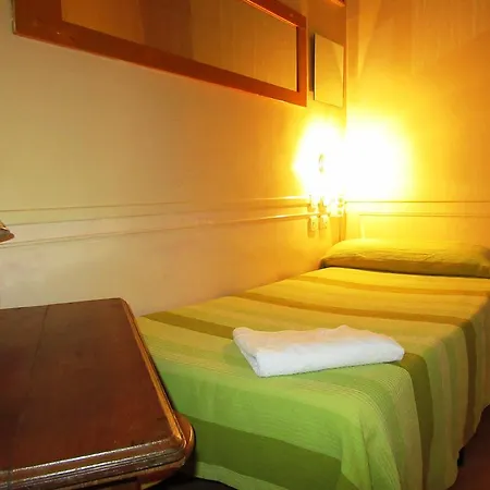 Guest house La Fontana Madrid