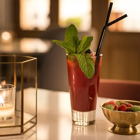 Hotel Vincci Centrum 4*