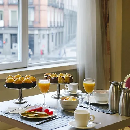 Hotel Emperador 4*