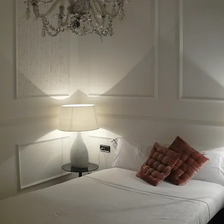 Hotel Apartamentos Manzana Madrid