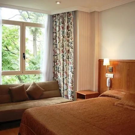 Hotel Ah Liceo - Arturo Soria Centro 4*