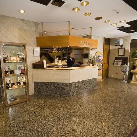 Hotel Foxa 25 Madrid