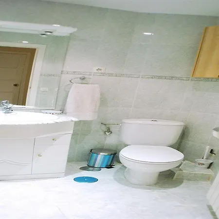 Hotel Aqui Me Quedo *