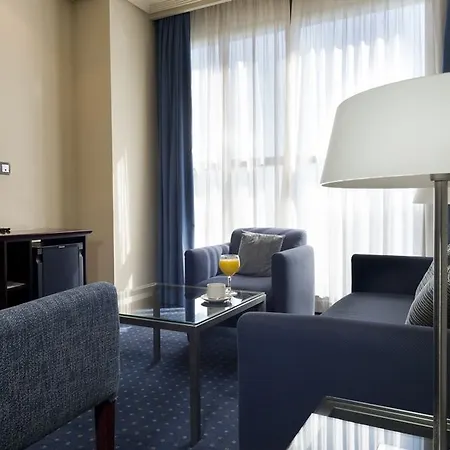 Hotel Crisol Via Castellana 4*