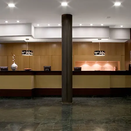Hotel H10 Puerta De Alcala Madryt