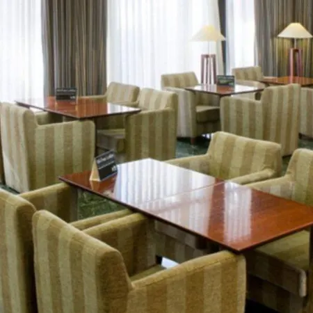 Hotel Erase Un