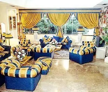 Hotel Foxa 25