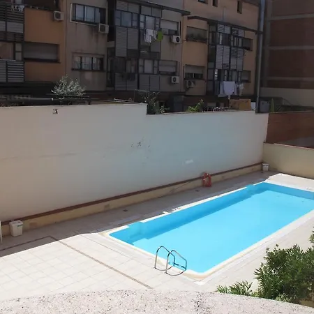 Apartamento Plaza Castilla 4 Torres Madrid