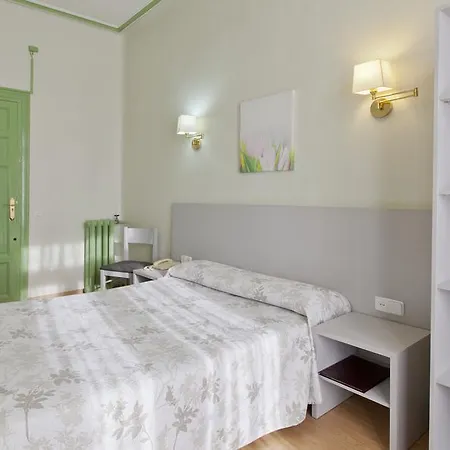 Guest house Andorra 2*