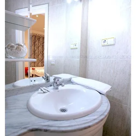 Apartamento Apartamentos Sleeping In Madrid Madrid