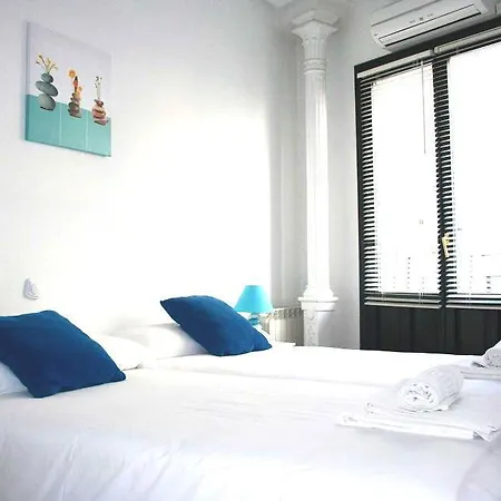 Hotel Gran Via Sol *