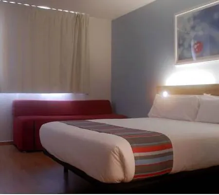 Travelodge Metropolitano Hotel Madrid