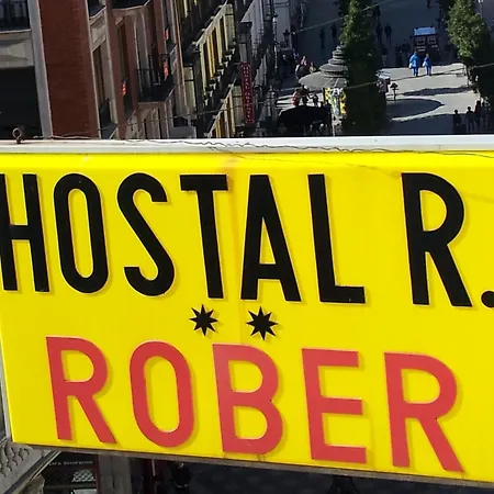 Rober Casa de hóspedes Madri