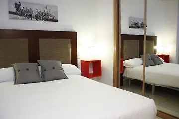Wootravelling Plaza De Oriente Homtels *